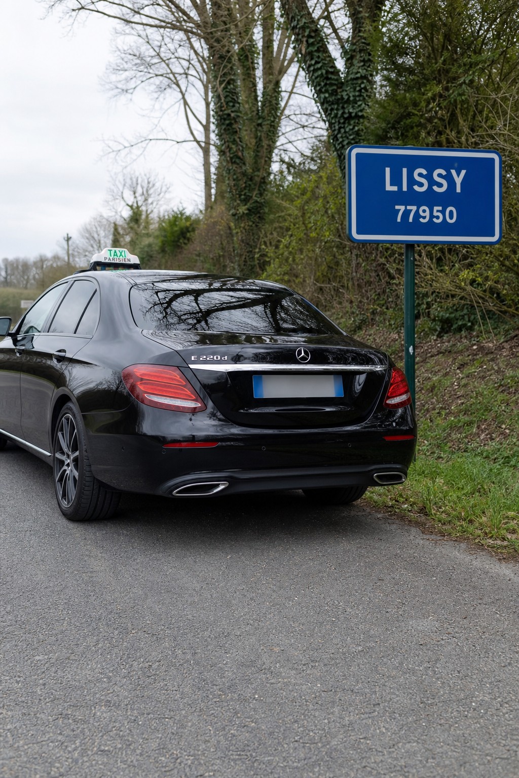 Taxi Lissy berline premium MonTaxiVIP panneau 77950