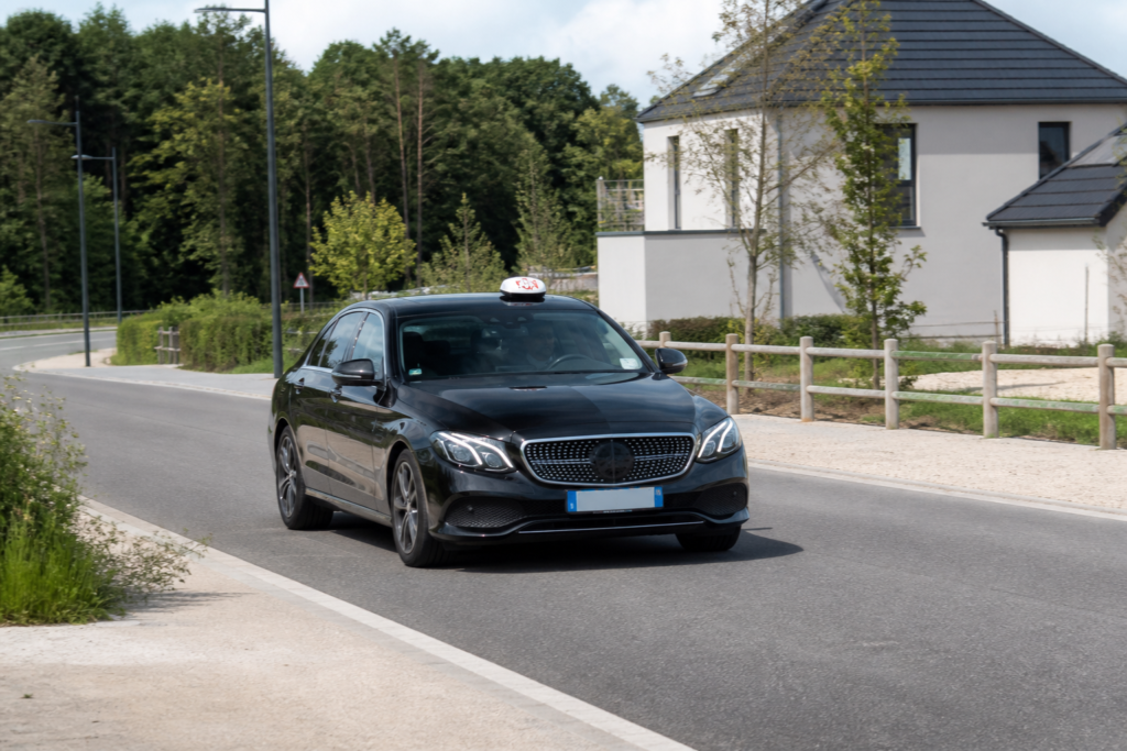 Trajet taxi Pontault-Combault MonTaxiVIP 77340